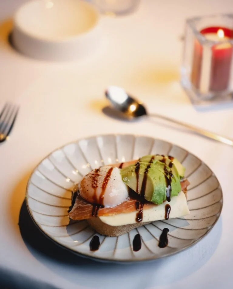 Assiette servie au restaurant du Domaine des Hautes Fagnes