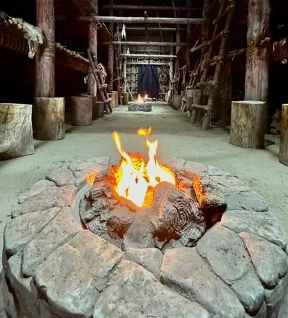 Maison longue et feu central à Wendake